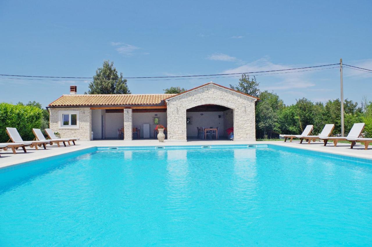 Holiday Apartments In House Sanja Rakalj Exterior photo